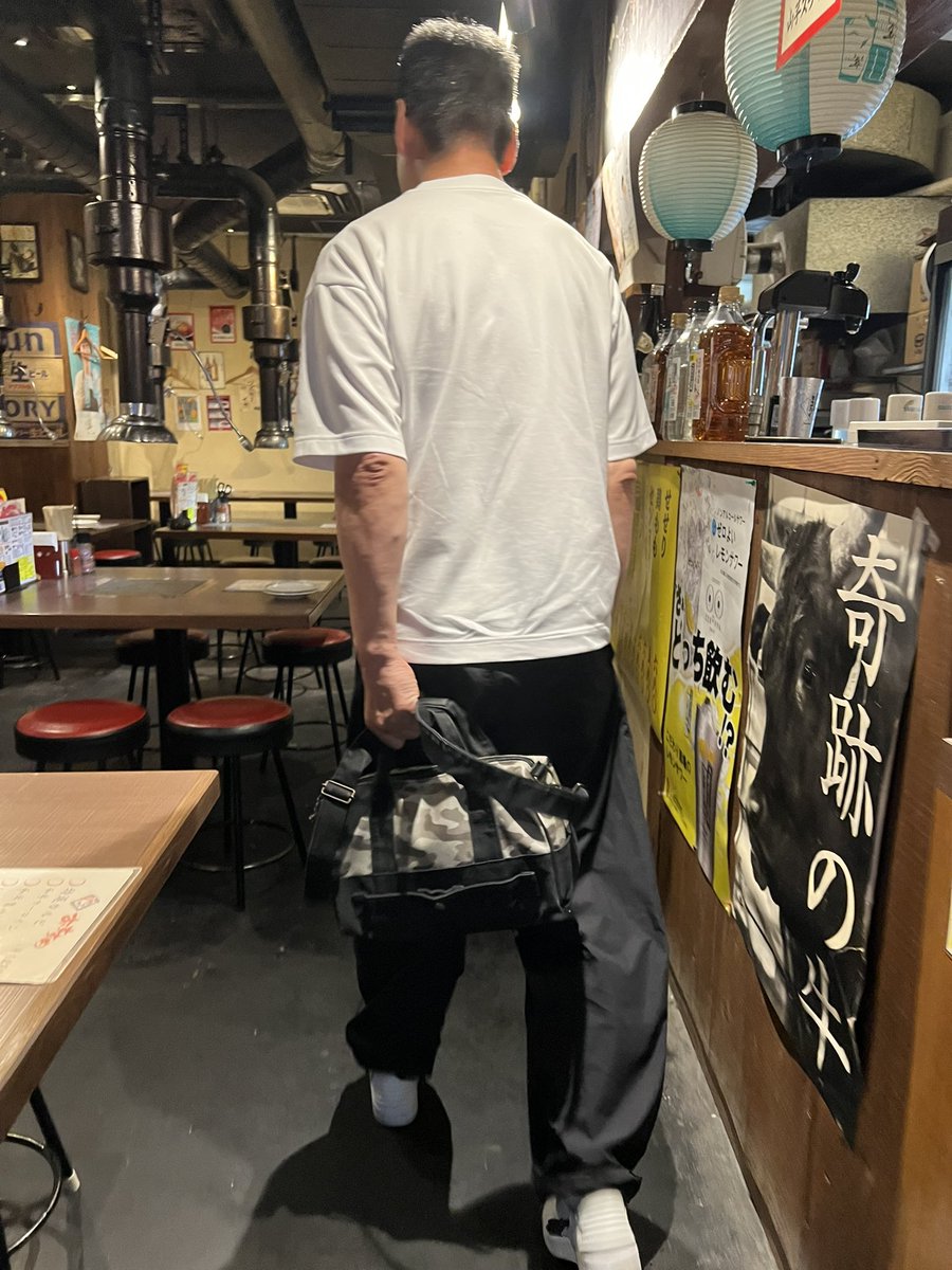 CargoShip4's tweet photo. 愛媛DAY2
アニキたちにご飯奢ってもらった🌈

松山いいね👍 https://t.co/pt1HLaYEDh