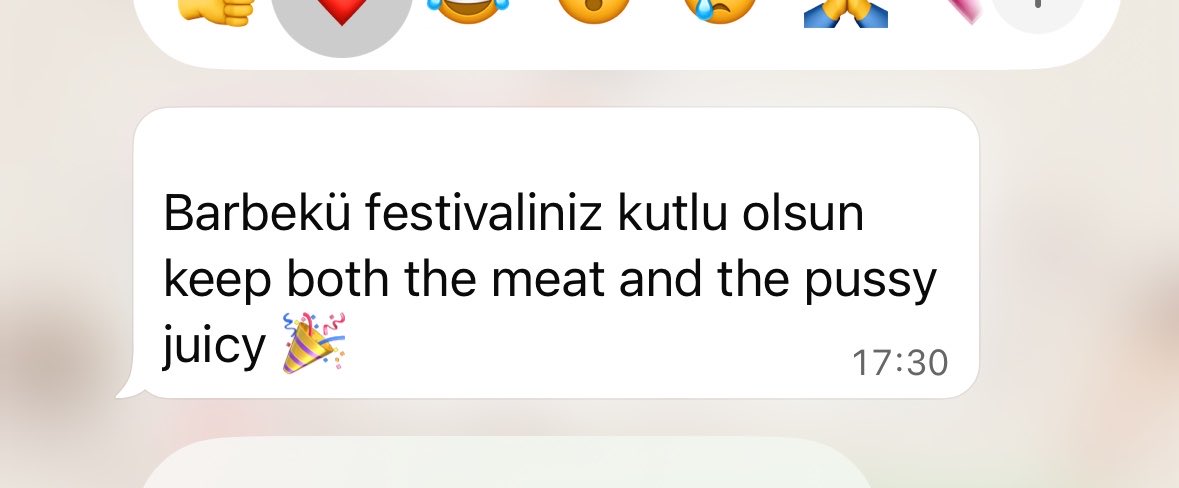 ddefneyavuz's tweet photo. aldığınız en iyi bayram mesajı neydi https://t.co/ojE2Y6mb0b