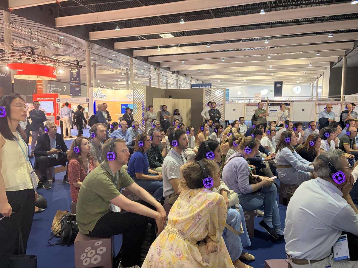 docberza's tweet photo. Full Baveno Track Hub in Barcelona at the 2026 EASL Congress! @EASLnews @BavenoCoop @Laura_Turco83 @JIFortea https://t.co/J8OwPVRLB5