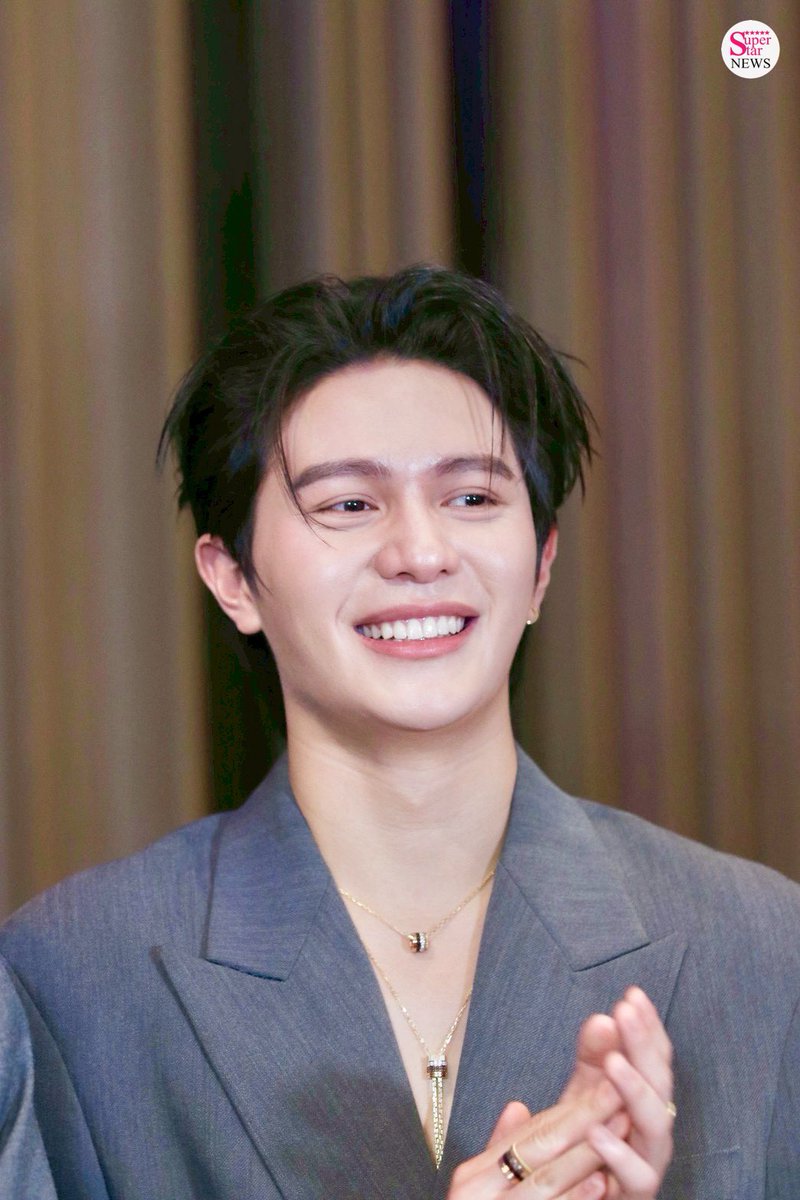 SuperStarNews tweet media