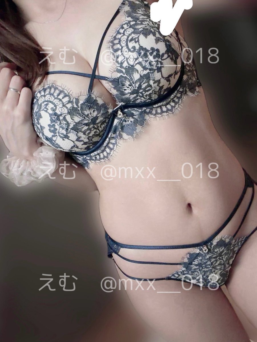 mxx__018's tweet photo. セットで可愛いすぎんか~🫶

えむがこのランジェで誘ったらえっちしてくれる人
りぽすと🔁で教えて🤫💭🤍 https://t.co/OUguwADsBF