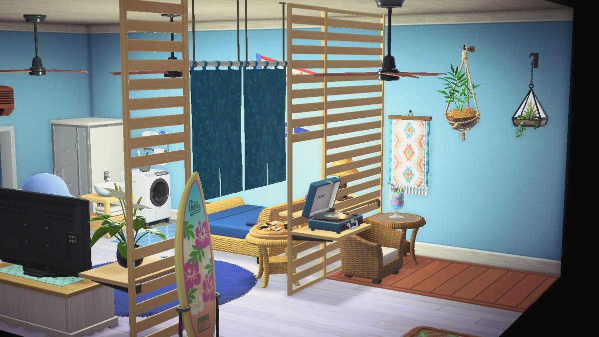 ichigo_hydrant's tweet photo. 久々のあつ森〜
ホテル1室目！
海が見える部屋が海直通の部屋になってしまったw
わりかし上手くできて満足！
#あつ森 https://t.co/1GP8qTlxG0