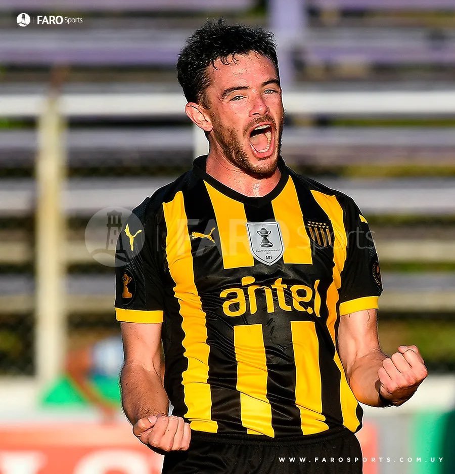 PenarolDatos's tweet photo. ⭐️Lucas Hernández se metió en el top 30 de más partidos jugados en la historia profesional de Peñarol con 215 PJ

Los próximos a alcanzar:

218 - Marcelo de Souza
221 - Jorge Goncalves
226 - Carlos Bueno y Dawson
230 - Juan E. Hohberg 🇦🇷
234 - Obdulio Varela y Venancio Ramos https://t.co/7YtDohQ0as