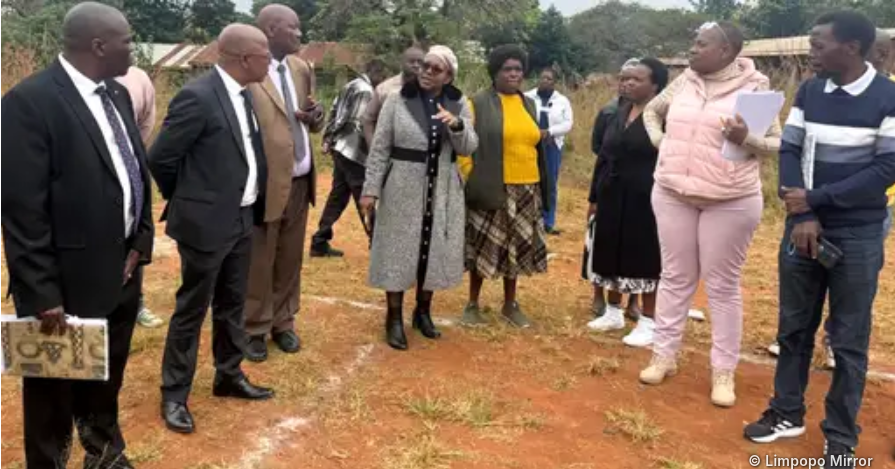 BQuarterly's tweet photo. Waterval High to be rebuilt, says MEC

Waterval High School in Limpopo will be rebuilt after unsafe classrooms were shut down.

🏫 511 learners affected
🚧 New school planned
⏳ 18-month rebuild
#Limpopo #Education #Infrastructure https://t.co/cZBySMqnqq