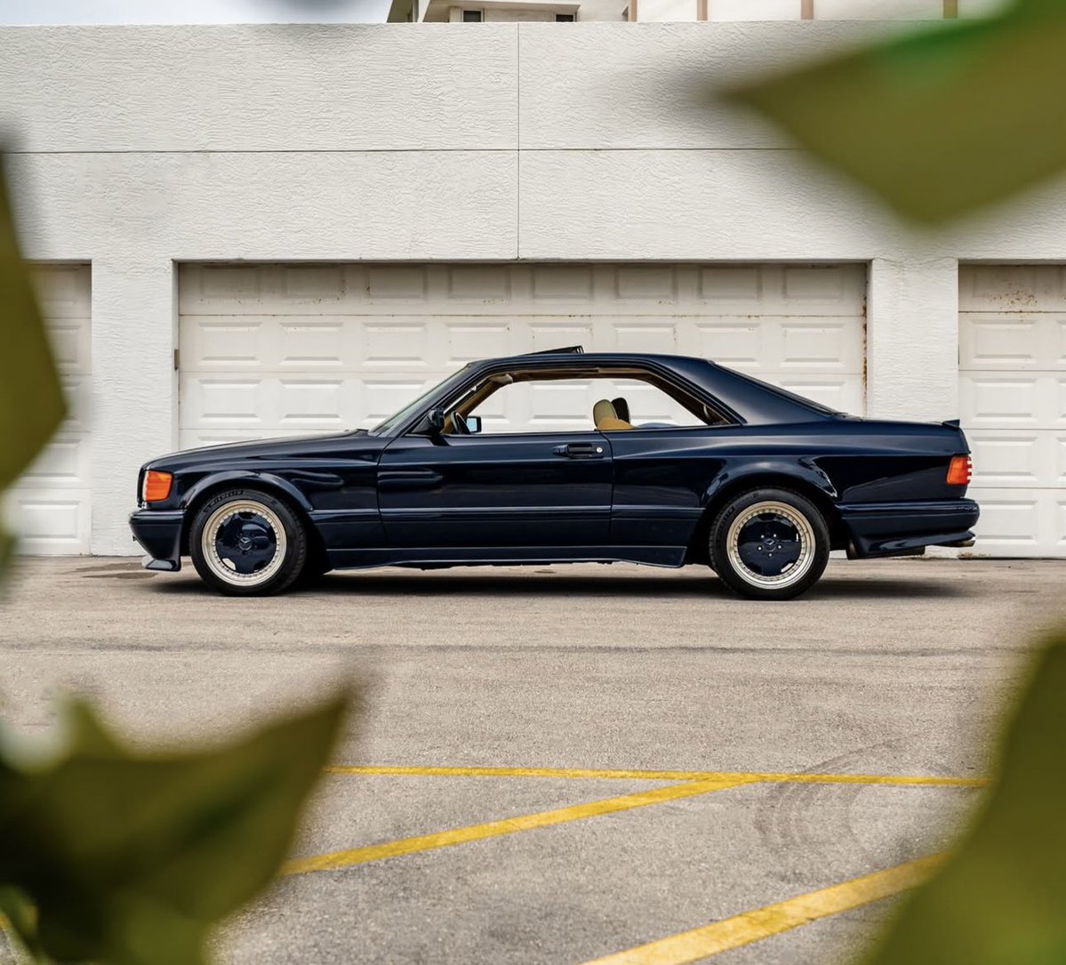 FlawlessSpec's tweet photo. Mercedes-Benz 560 SEC AMG Widebody https://t.co/E62qZXWlJo
