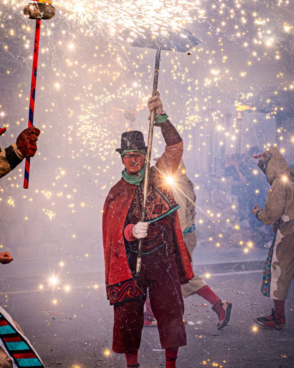 BallDiablesTgn's tweet photo. Recordant el correfoc de dissabte passat a Constantí💥😄
📷@fortunyfotografs https://t.co/GcKHPGbIKl