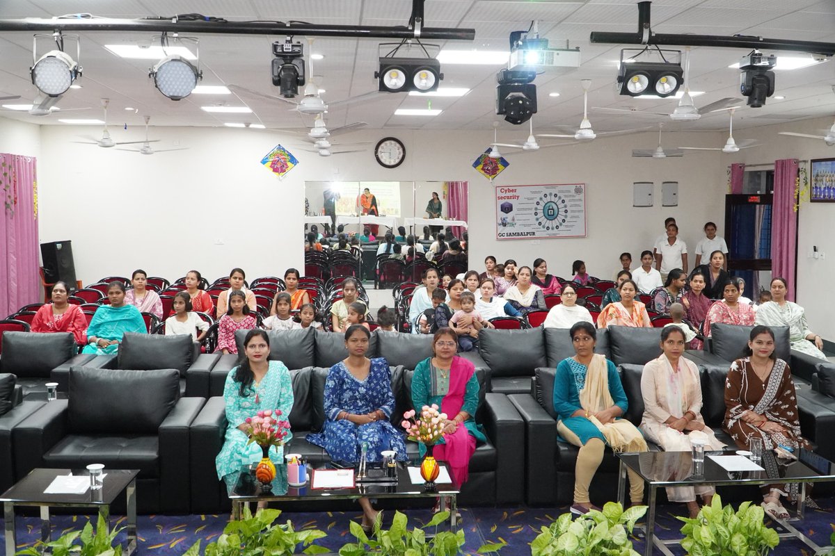 rcwasbp's tweet photo. आज गर्मी में पोषण एवं 
फलों का संरक्षण,स्वास्थ्यवर्धक नाश्ता और व्यवसाय के लिए बेकिंग,साथ ही साथ ताजगी देने वाले शीतल पेय बनाना,से संबंधित कार्यशाला का आयोजन किया गया ,सभी परिवार के सदस्यों ने बढ़-चढ़कर हिस्सा लिया ।
@cwacrpf 
@CRPF_Odisha 
@gccrpfsbp https://t.co/WxSughlLGI