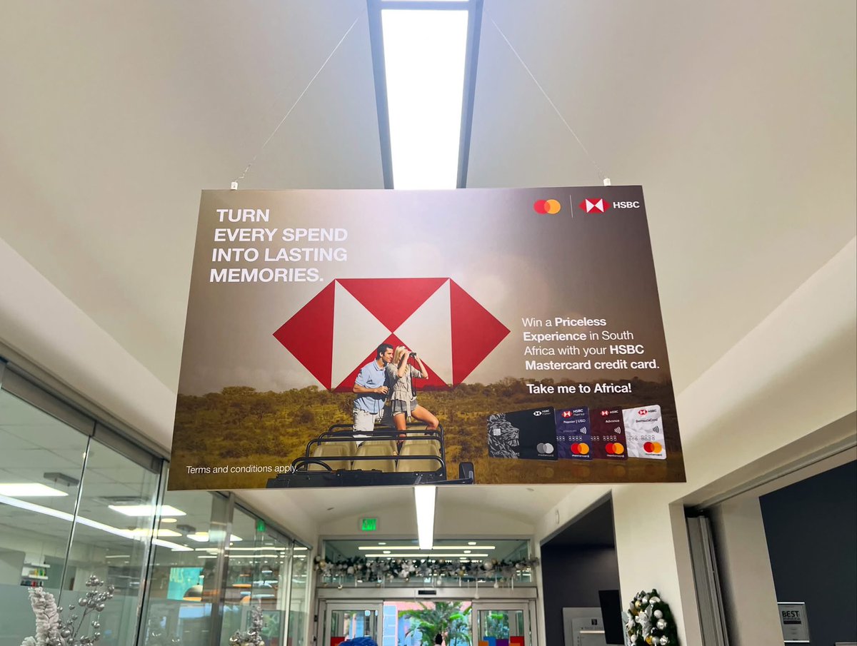 Mediavilletv's tweet photo. 🚶‍♂️✨ Make A Big Impression with Hallway Banner Advertising!

Capture attention in one of Bermuda’s busiest shopping destinations with high-impact banner placements seen by hundreds of shoppers daily. 

Ready to get noticed? 🚀

📧 advertise@mediaville.tv 
📞 705-1345 https://t.co/NWirF4YMnJ