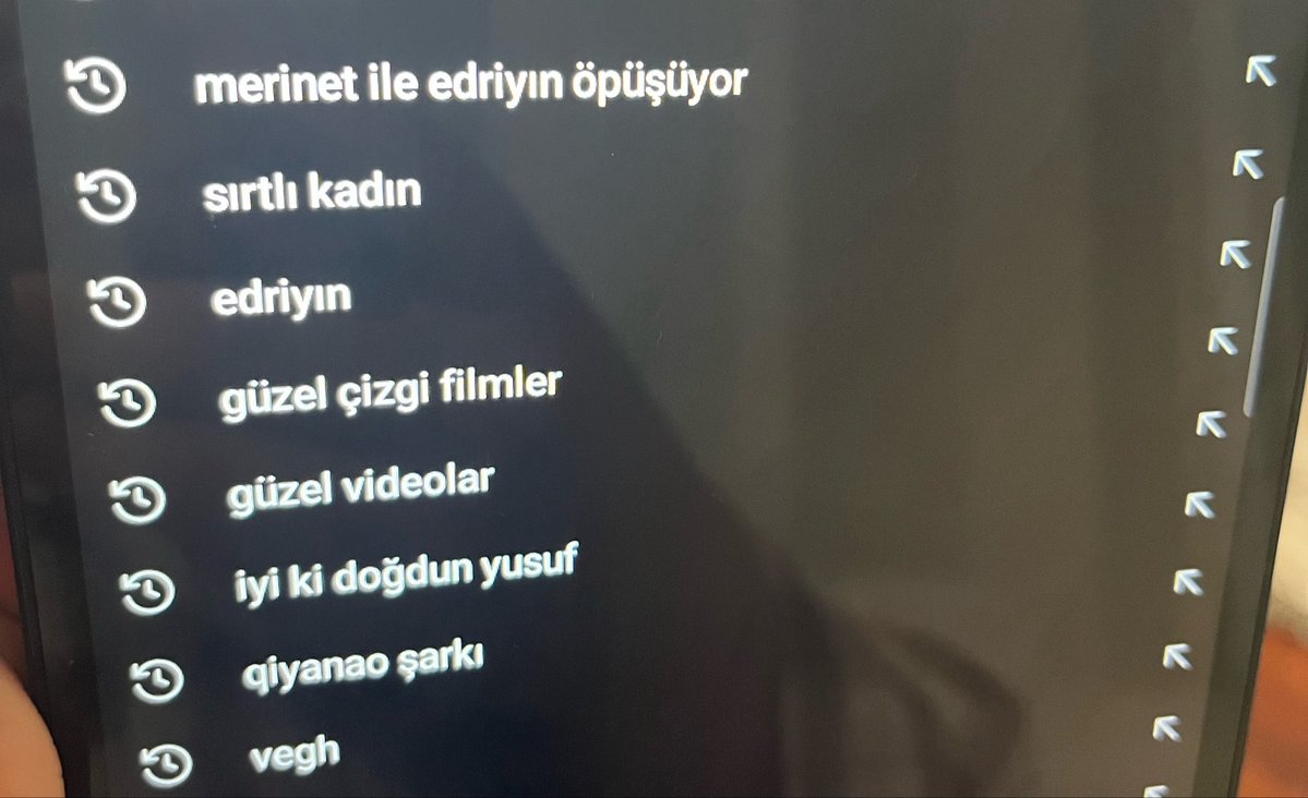 büsbüs😜 tweet media