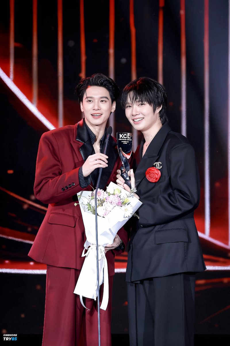 OneMoreTry85's tweet photo. “เก่งน้ำปิง” กับรางวัลคู่จิ้นดาวรุ่ง ✨🤟🏻🏆

ดิสฟ้าเอาเรื่องมากทุกคน เก่งน้ำปิงกันมากๆเลยน๊า 👏💙 

KNP AT KCLA2026
#เก่งน้ำปิงคมชัดลึกครั้งที่22
#KCLAWARDS2026xDMD https://t.co/IOsaGqar90