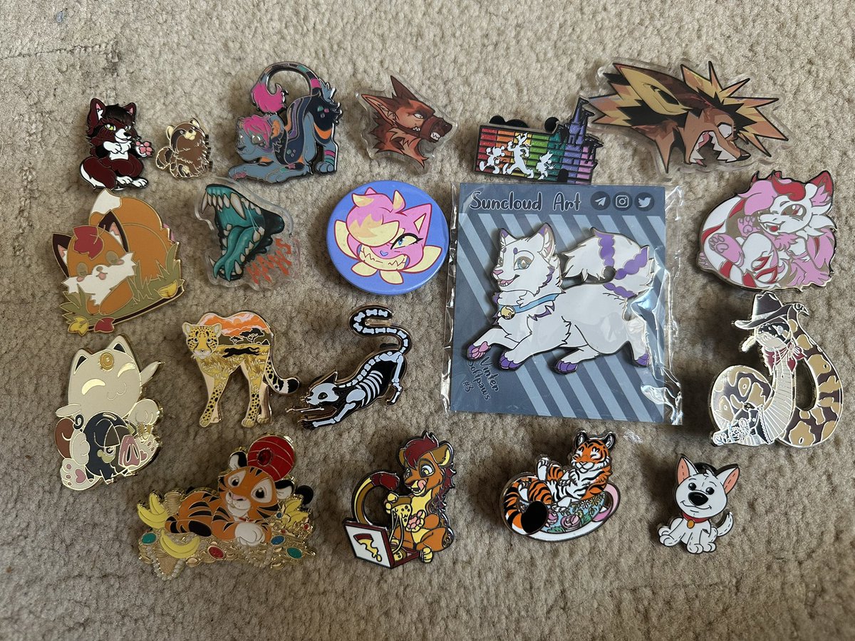 UAddictionz's tweet photo. Pins secured at my pin trading meet at confuzzled 2026! Thank you to everyone who came along 🩷 https://t.co/hPDoOWmZ7F