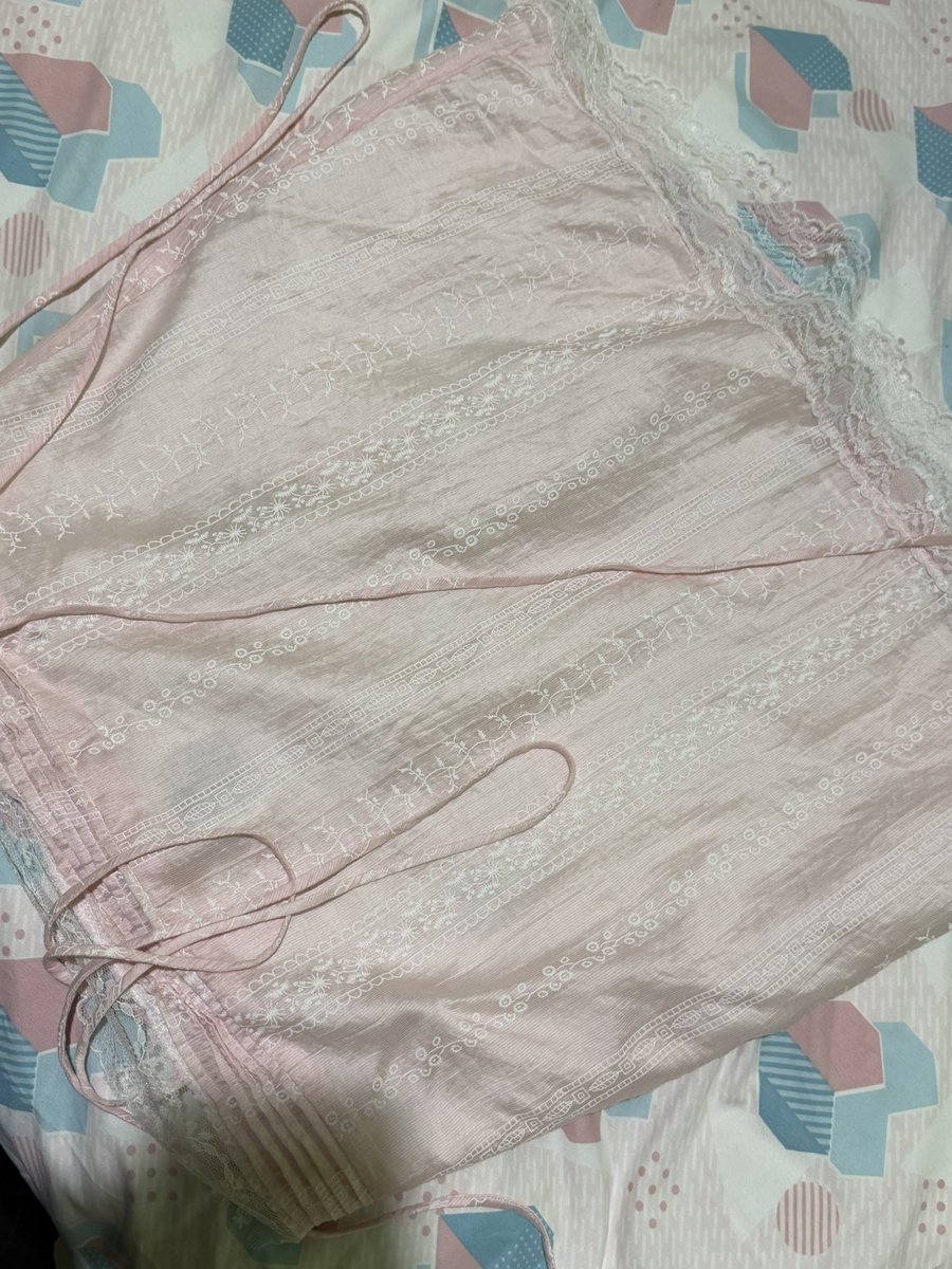 babelnw's tweet photo. ส่งต่อ lookbooklookbook sizeM
890.- ส่งฟรี
#ส่งต่อเสื้อผ้า https://t.co/rcaGaRjtBT