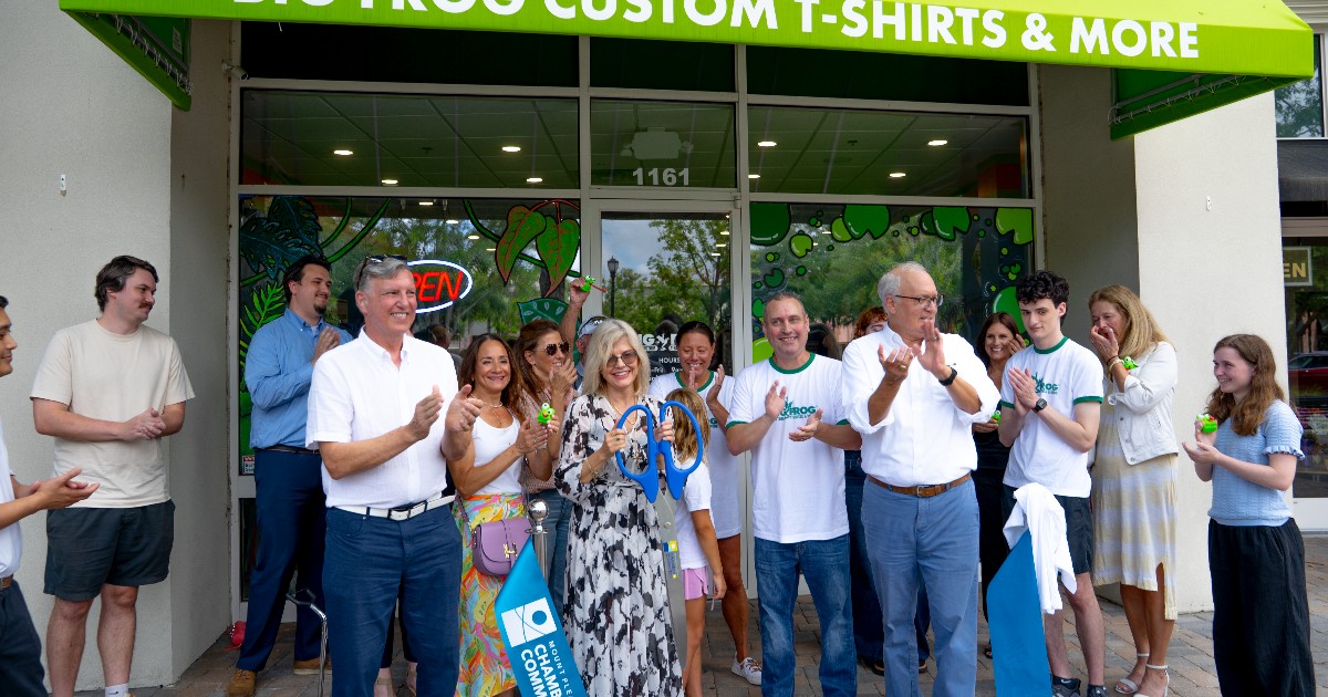 MtPleasantGov's tweet photo. 🎉 Give a big Mount Pleasant welcome to Big Frog Custom T-Shirts &amp; More! 🎉

Big Frog Custom T-shirts is a high-tech, light-manufacturing retail garment decorating boutique. https://t.co/GJS3BhEQaR

📍1161 Oakland Market Road https://t.co/GiFlgLhfgm