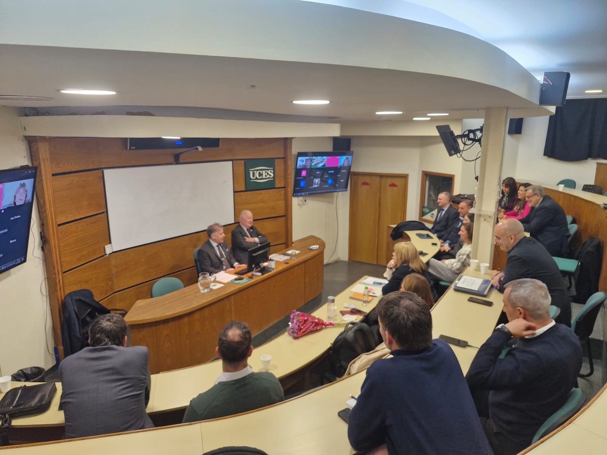 sigenarg's tweet photo. 🗣️El titular de SIGEN disertó sobre el sistema de control interno nacional en la Universidad de Ciencias Empresariales y Sociales. https://t.co/lSWhA4F51F