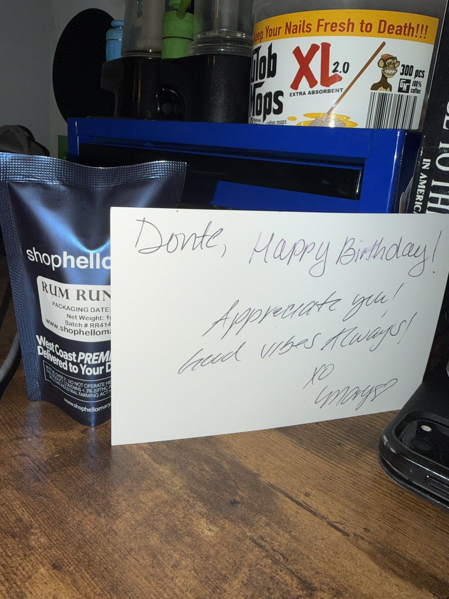 DonteTimbers's tweet photo. Enjoyed my birthday thank you @ShopHelloMary we are now back ‼️ https://t.co/r81QhNZgrk