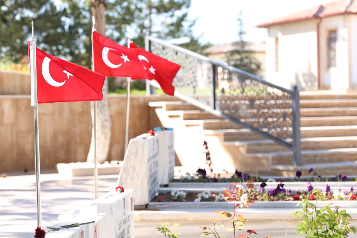 Abdullah Güler tweet media