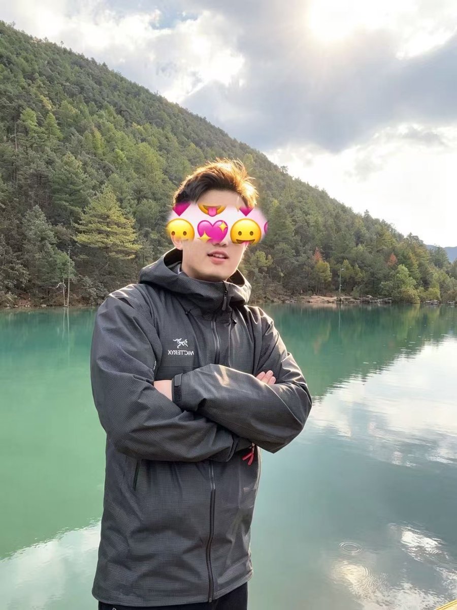 Imdb233's tweet photo. 延吉丹东周边 实力小帅 找个固定搭子  看上的直接联系 https://t.co/BzhgQFZu4k
