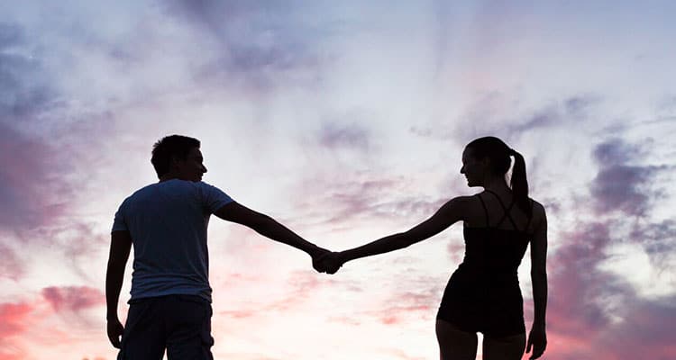 A_AlternativesC's tweet photo. 💖 Love doesn't always mean proximity! Sometimes, a little distance can help strengthen your bond. Want to learn how? Read more 👉 https://t.co/gbFn6Ih5Xr #LoveAndDistance #HealthyRelationships #SelfCare https://t.co/pK9KoK6zBv