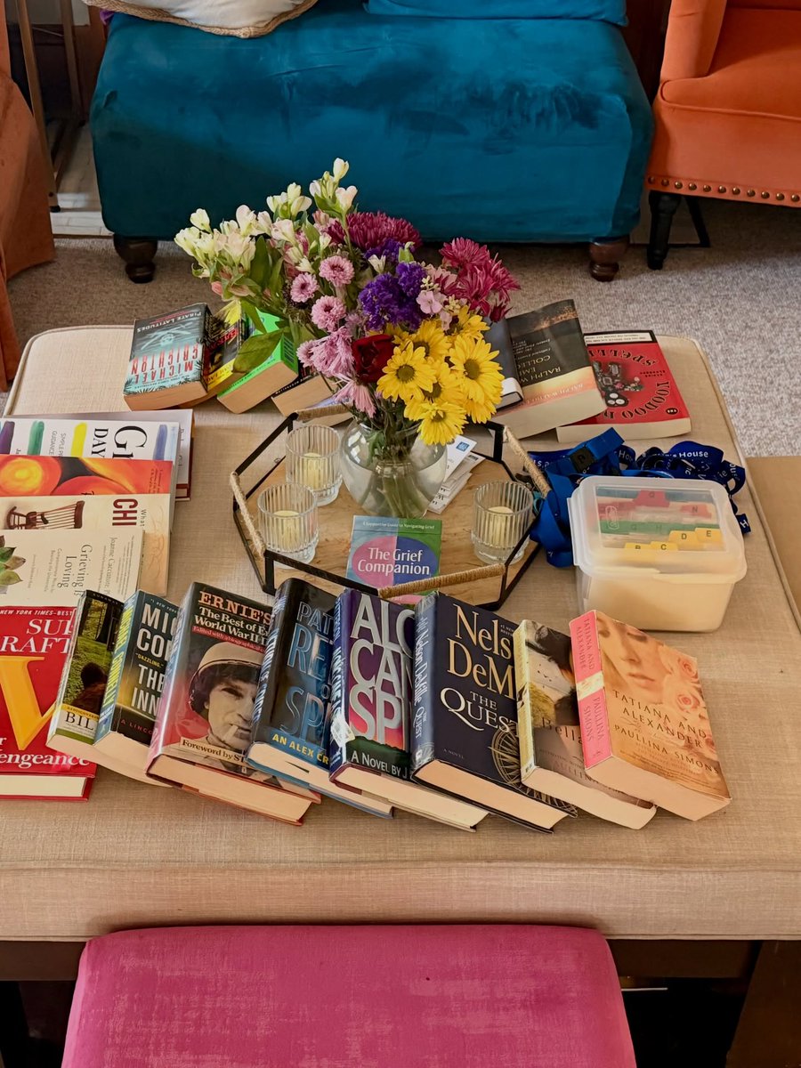 PepperWRealtor's tweet photo. Thanks to our community, we donated 78 books to Valerie’s House, which supports children and families in grief. To learn more about getting involved with Valerie's House Pensacola, visit: https://t.co/ZNNKf8N16n 

#CoastalCollectiveGroup #CommunityPartner #ValeriesHousePensacola https://t.co/DtfNBpv9S3