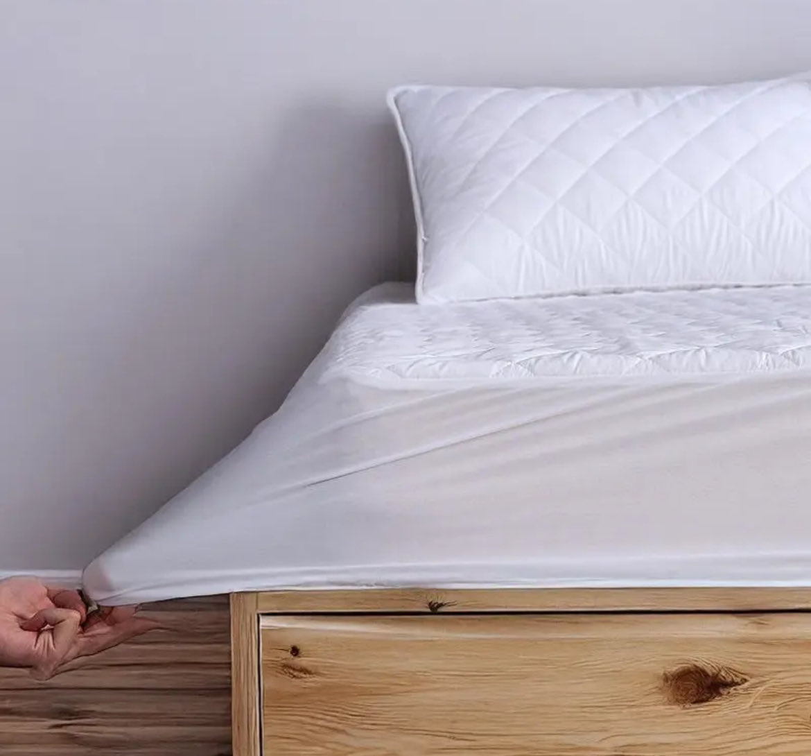 Silnari's tweet photo. Te dejo los descuentos especiales en cubre colchones, mantas, cobertores y toallones 

🛌Cubre colchón  impermeable
$39.000
https://t.co/RhmZn6MPrW

🛌 Plumón Blanco Liso
$254.000
https://t.co/8gpj5eo9Gb

🛌 Acolchado Nórdico 
$165.000
https://t.co/54tEyADN0g

🛁 3 Toallones Franco Valente 
$54.000
https://t.co/dIavJImazz