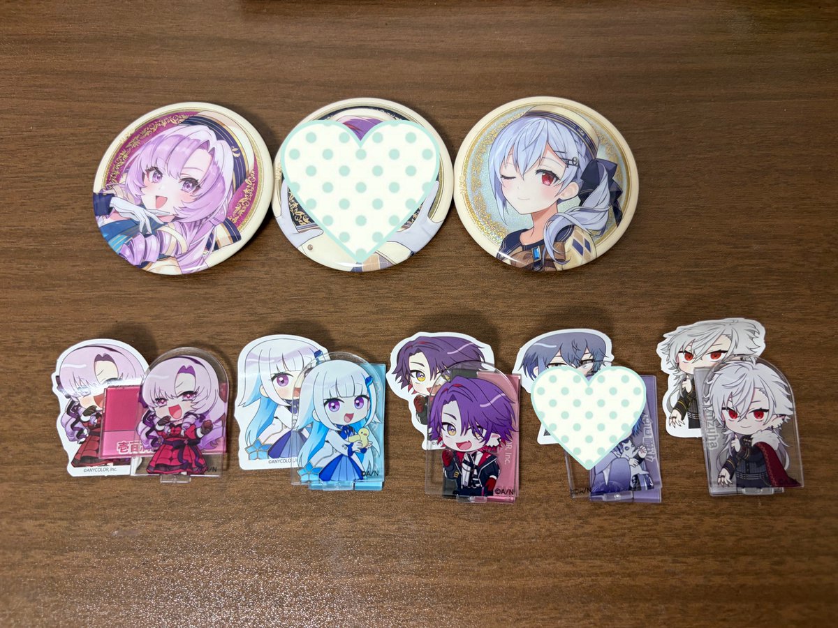 ch__u01's tweet photo. にじさんじ チョコエッグ 缶バッジ ビスケット 交換

【譲：画像1枚目】

【求：画像2枚目】

郵送希望📮お気軽にお声がけください。 https://t.co/HoQXfMbda2