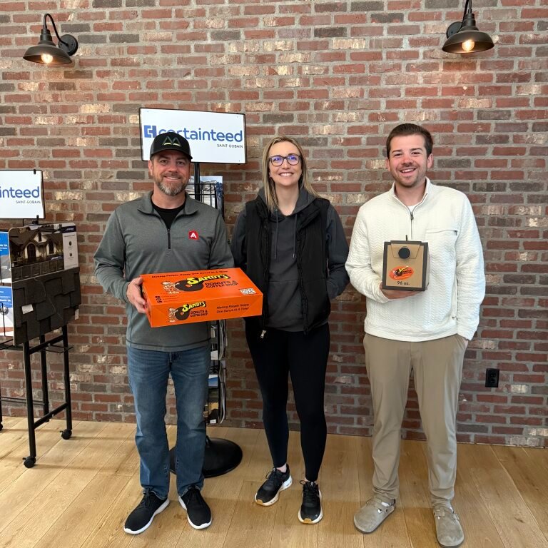 BuildRRV's tweet photo. 🍩Our VIP members deserve a sweet start to the day. We’re out delivering donuts and coffee as a small treat to celebrate the big impact you make — recently, we popped by our Gold Partner Allstar Construction.

❤️Thank you for being an essential part of our community. https://t.co/cYUwa8FVNM