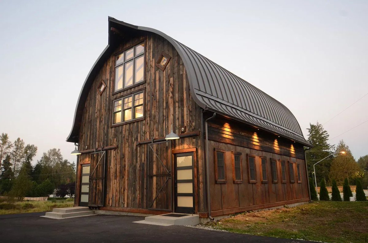 MKSN2018's tweet photo. @BuffaloAgLtd My barn dream https://t.co/i1LWnEPNbW