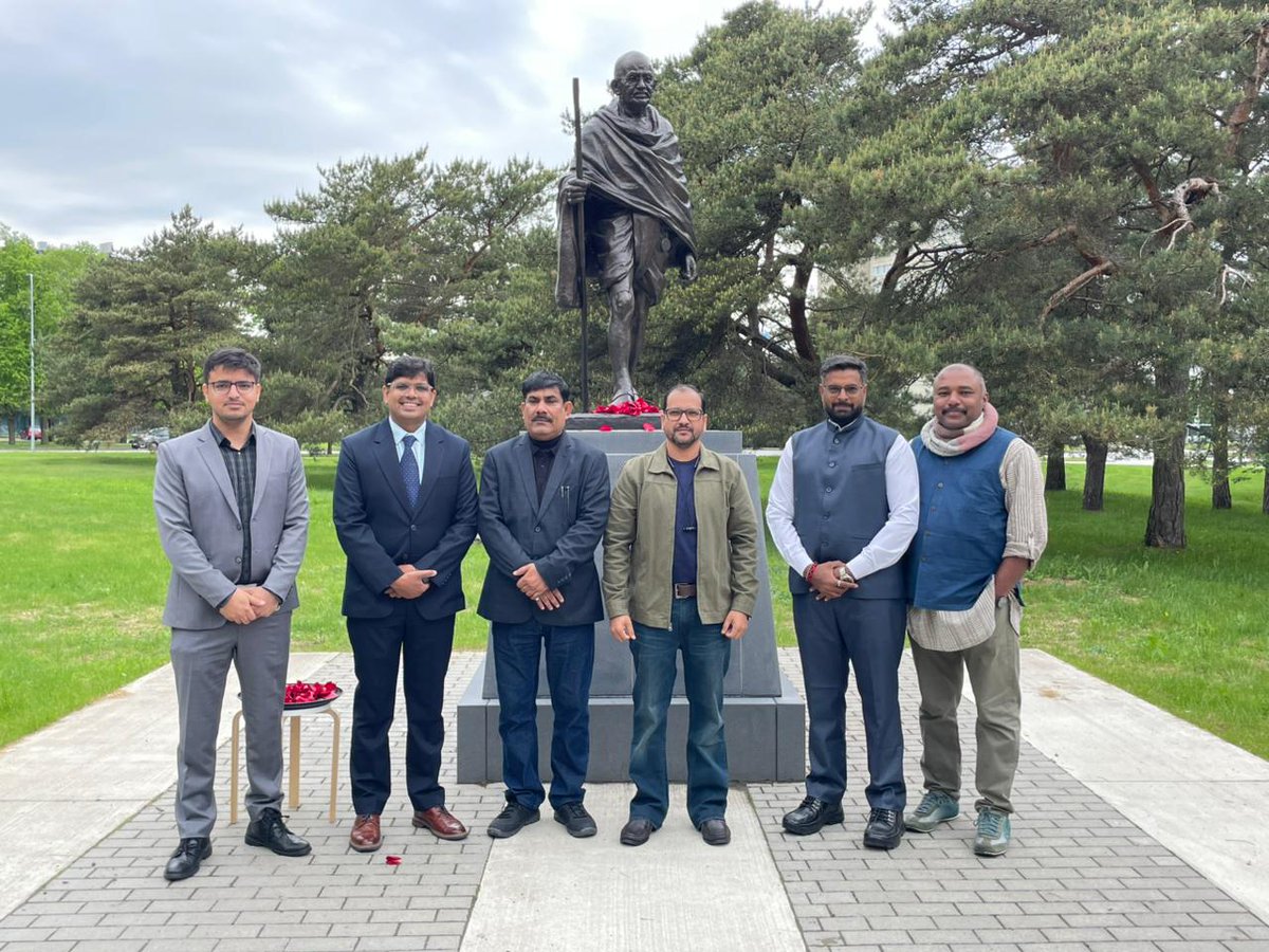 India in Estonia tweet media