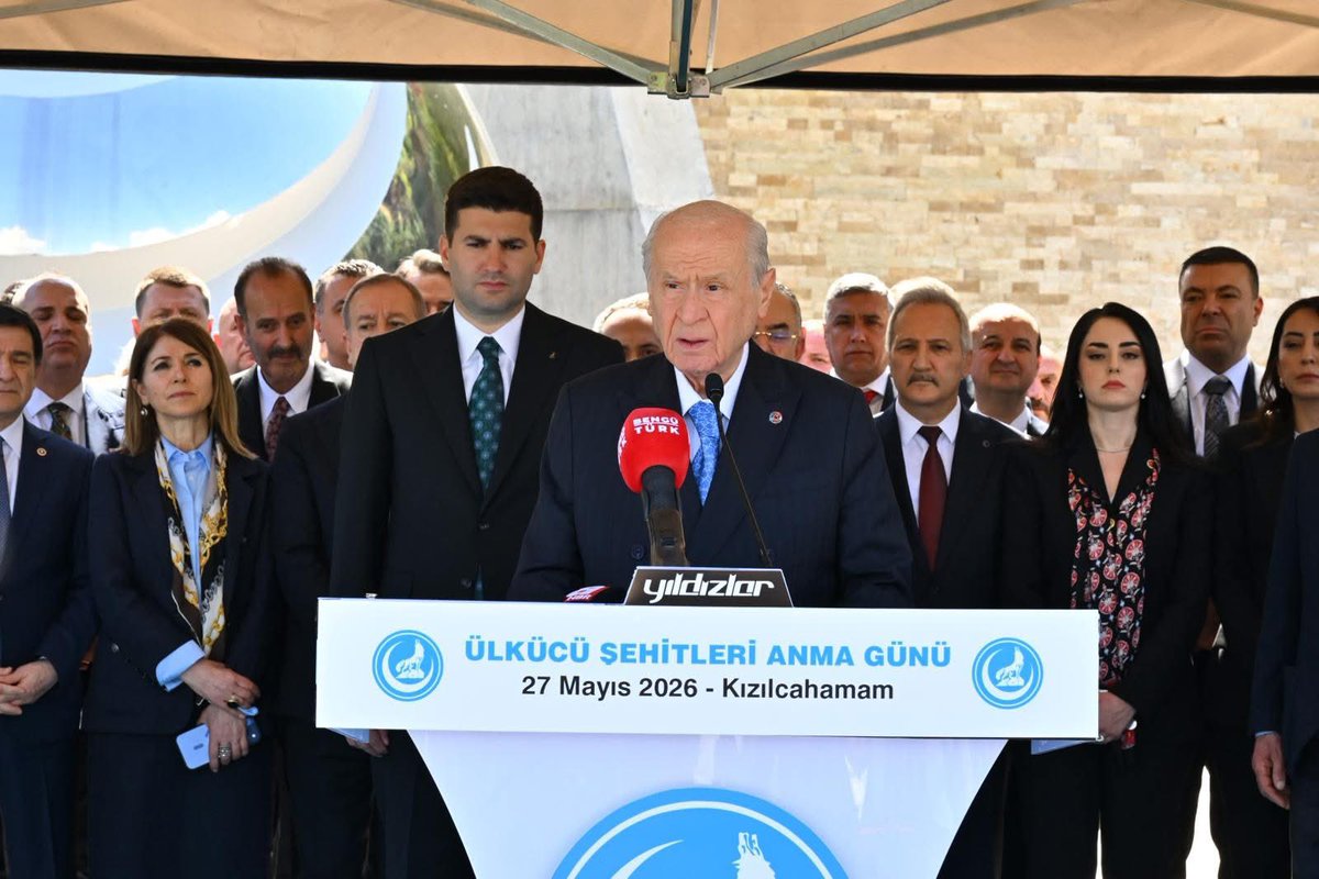 ademyurdagul's tweet photo. Genel Başkanımız Sayın Devlet BAHÇELİ, Kızılcahamam’daki Ülkücü Şehitler Anıtı’nı Ziyaret Etti. https://t.co/41Wub9IXyM