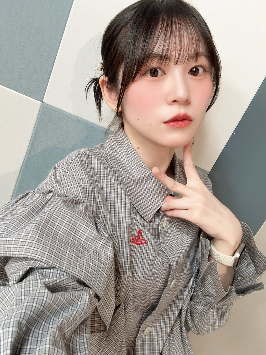 ヽ(*ﾟдﾟ)ノヤギ対ロシア女🐐 tweet media