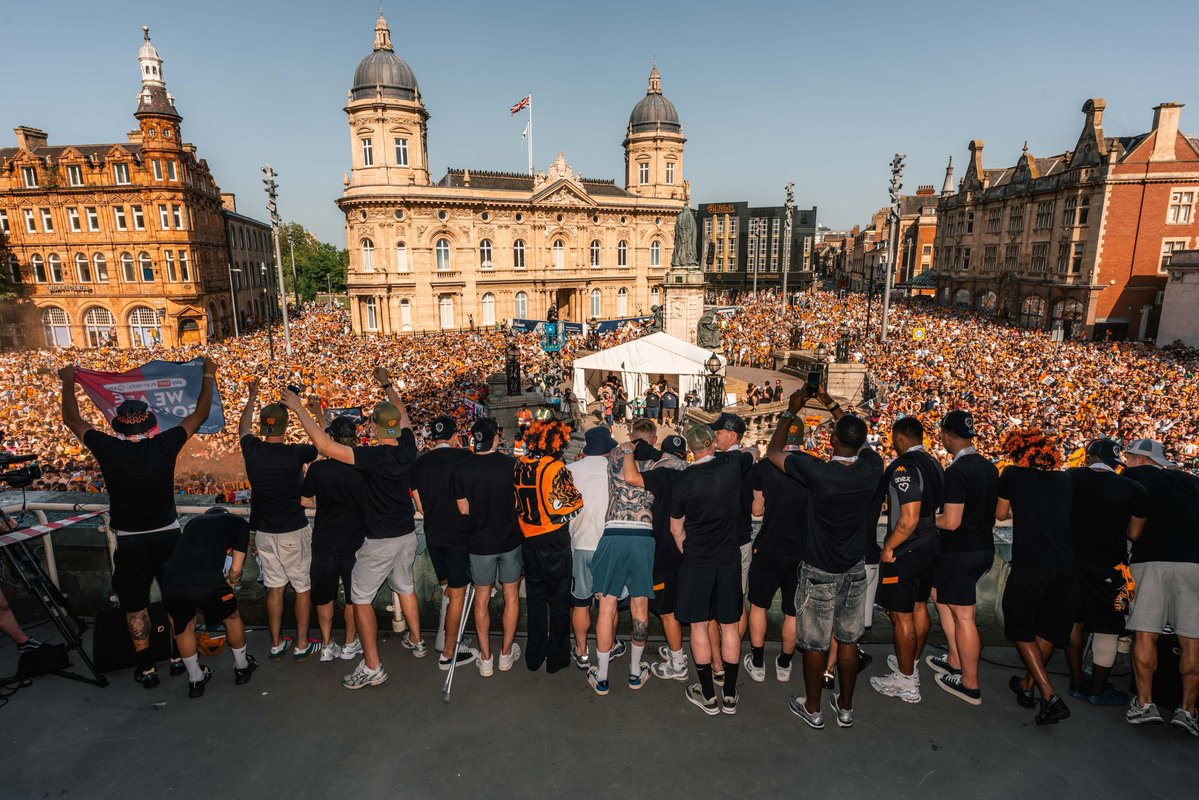 Oli McBurnie tweet media