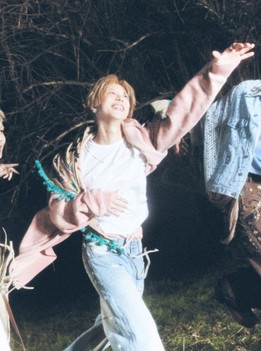 xoalsophx's tweet photo. my fairy princess 🧚‍♀️ https://t.co/HTE2YqM1P0