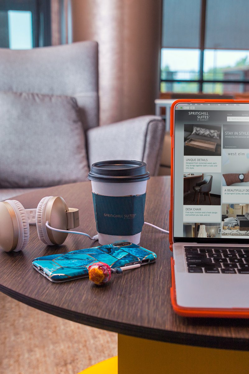SpringHillDE's tweet photo. Fuel your next business trip. ☕

Work, plan, or unwind in thoughtfully designed spaces with stylish touches everywhere you go, and don’t forget your complimentary coffee or tea to power through the day.

🏨: https://t.co/KJDtBYQMJz

📷: @springhillsuites https://t.co/gSttNQZiba