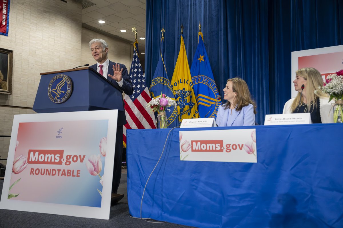 womenshealth.gov tweet media