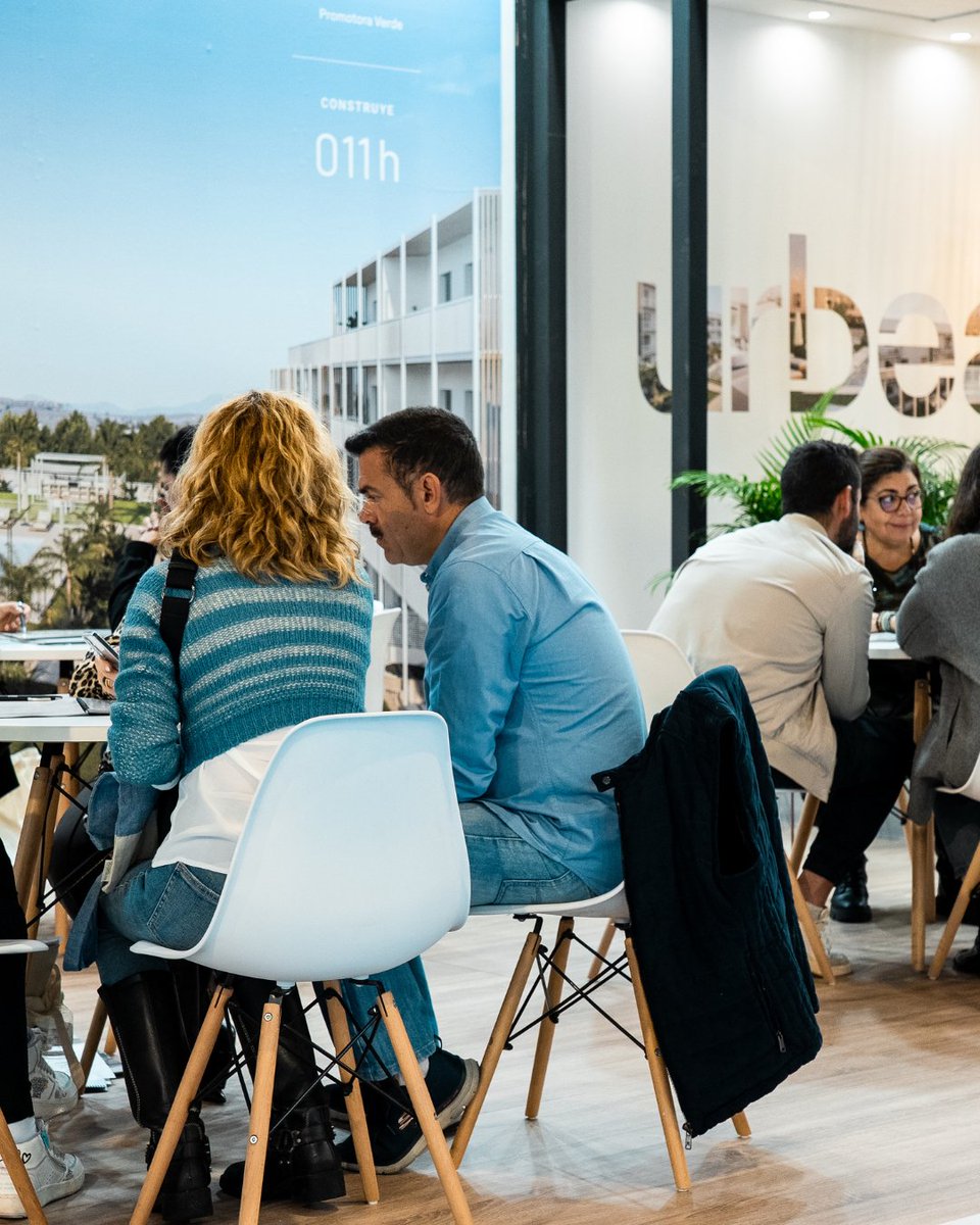SimedMalaga's tweet photo. La próxima edición de #SIMED continúa construyéndose 🩵
Del 12 al 14 de noviembre, @Fycma volverá a convertirse en punto de encuentro para el sector inmobiliario, la inversión y el urbanismo del futuro 🏙️
Más info en https://t.co/n3JGhprg2Z https://t.co/tDMRjVbHuK