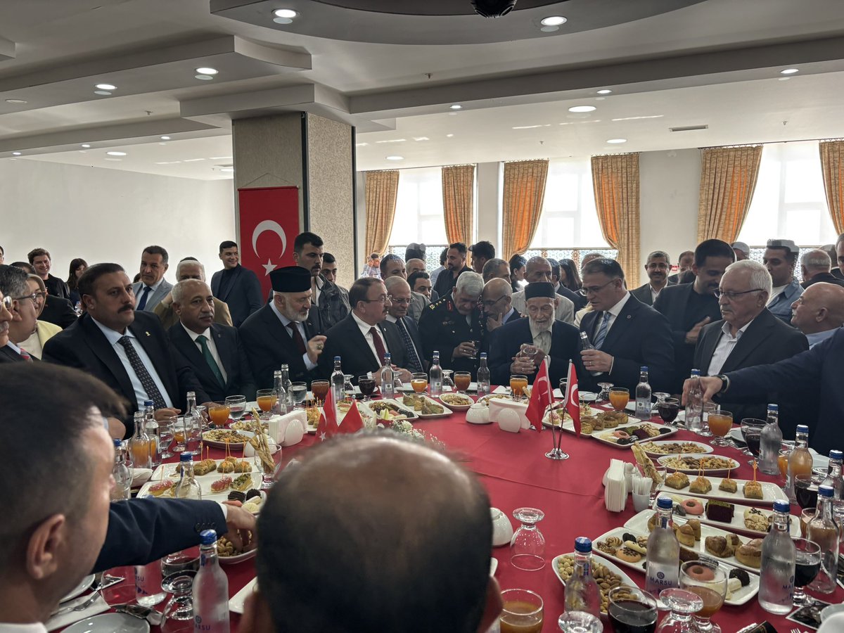 MS_Ozbek's tweet photo. Van valiliğimizin  düzenlediği Kurban bayramı proğramına katılım sağladım. https://t.co/Vj6gPQDdnr