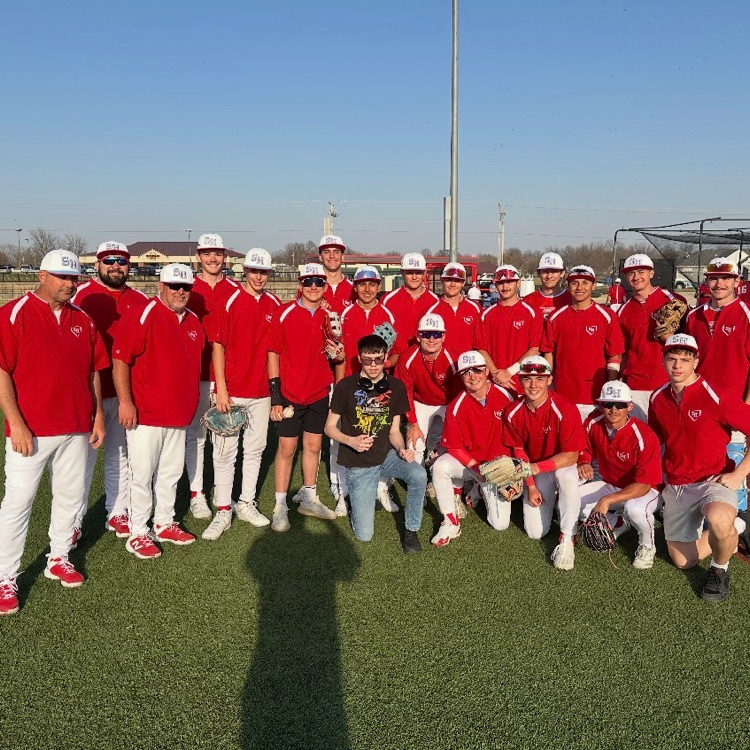 SHHSThunderbird's tweet photo. Our SHHS baseball team is moving on to the semi-finals at state. Come out to show your support on Thursday at 3:30 pm at Wichita State Eck Stadium! #gobirds https://t.co/TUSRhTvyxh