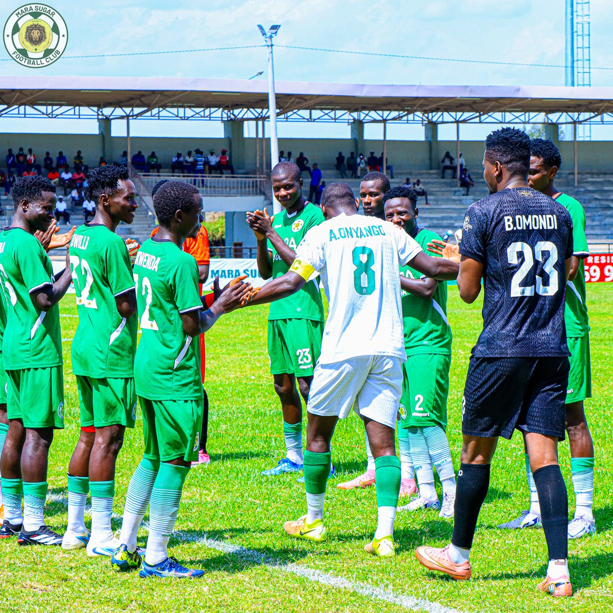 MaraSugarfc's tweet photo. 🏆| Congratulations to Gor Mahia on being crowned the 2025/26 SportPesa League Champions.

We gave the Champions a well-deserved Guard of Honour before kick-off. Credit to the players,Technical bench and fans for a remarkable season. 💚🤝

#Footballwins
#MaraSugar✊ https://t.co/JoOSEE8JD2