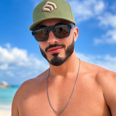 simonrdiaz's tweet photo. #NuevaFotoDePerfil https://t.co/eH56EMJpSJ