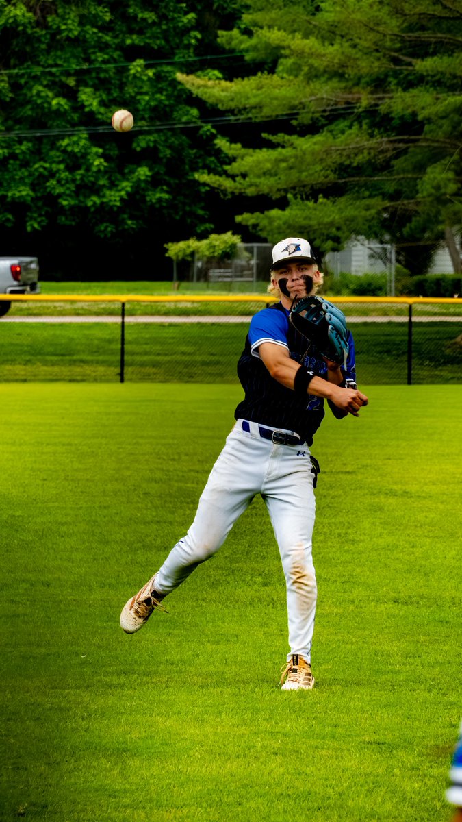 nolan_naucke's tweet photo. For photos from the R7@Valley park sectional game - https://t.co/7m8lxV7pYw https://t.co/Un4LFsT5RJ