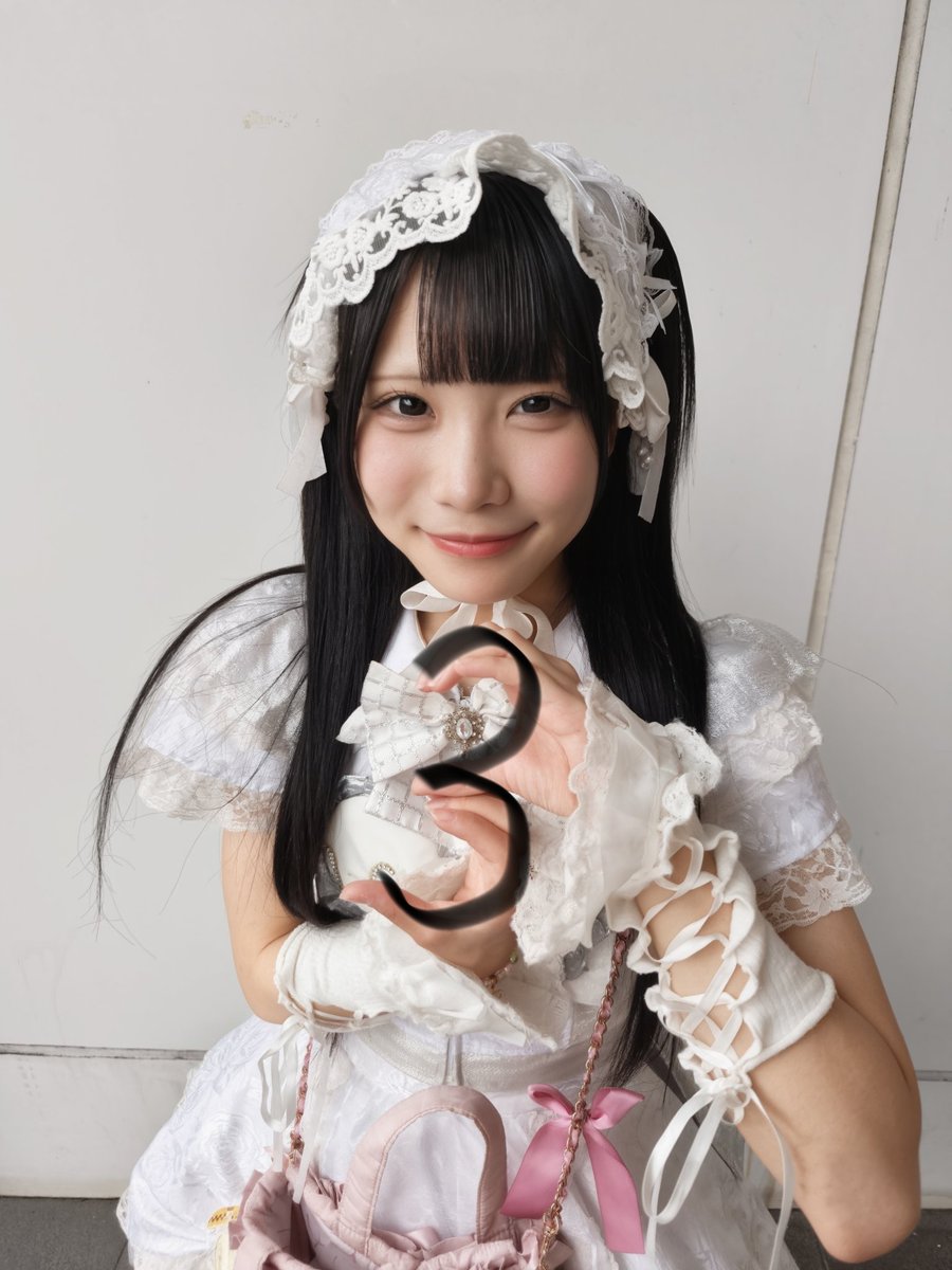 ハタオミ tweet media