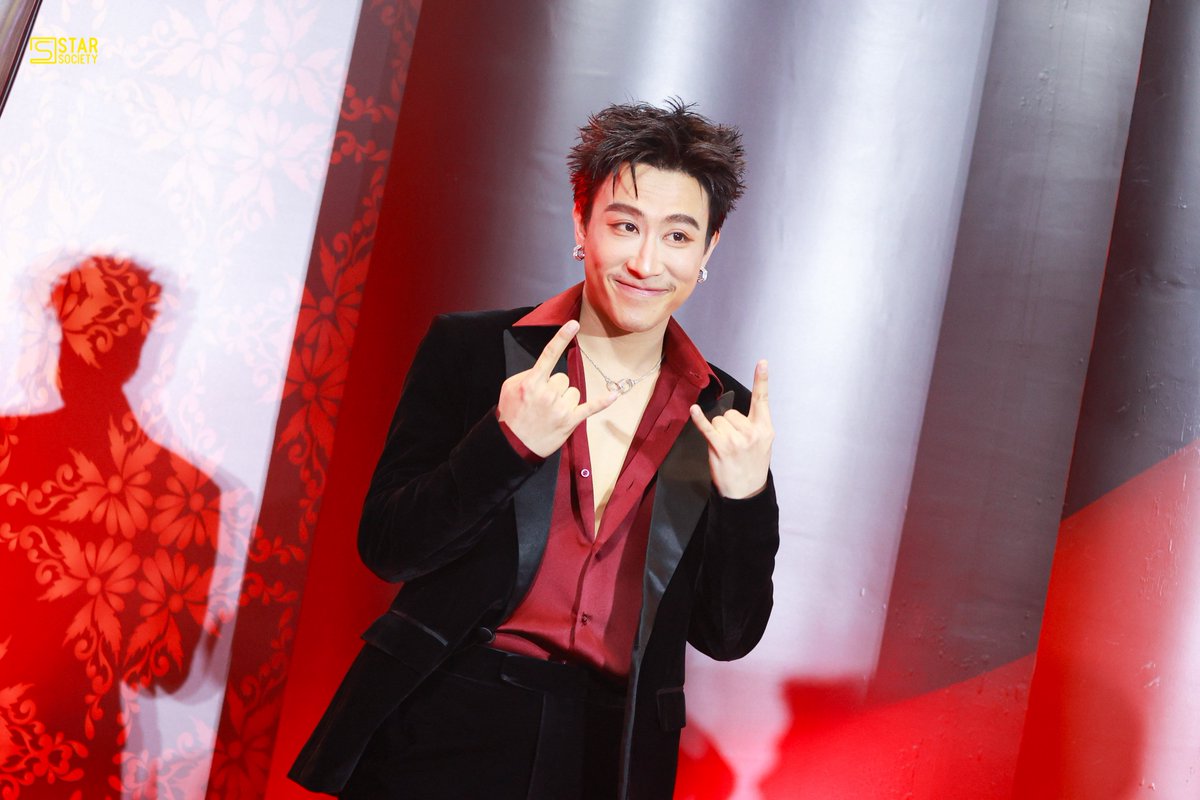STARSOCIETY_TH's tweet photo. “นุ๊ก ธนดล” ร่วมเดินพรมแดงในงานประกาศรางวัล “คมชัดลึก อวอร์ด ครั้งที่ 22”

NOOKTND KCL AWARDS 2026
#NookThanadon #นุ๊กธนดล
#KCLAWARDS2026
#คมชัดลึกอวอร์ดครั้งที่22 https://t.co/gKD8o2icRV