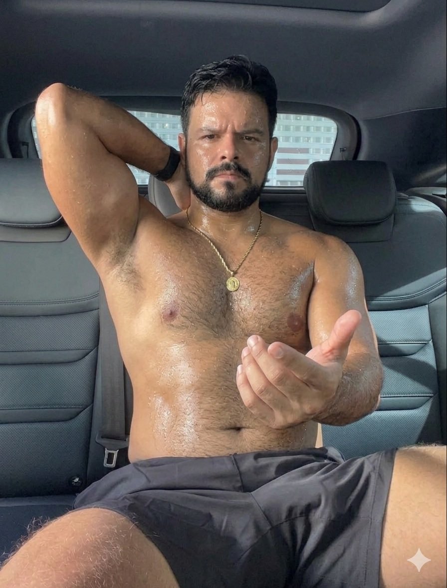 santtosedv's tweet photo. Se eu te chamar com essa carinha vc vem? 🙈😮‍💨🔥 https://t.co/PTDJmkDew6 https://t.co/ZuXcfUQDfG