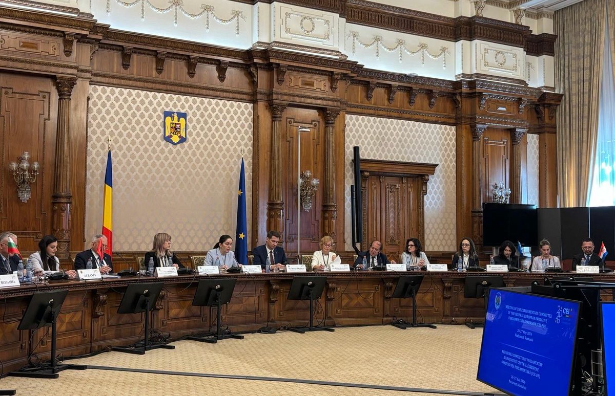 2026Cei's tweet photo. Today, 27 May, the Parliament of Romania hosted in Bucharest the Parliamentary Committee of the #CEIParliamentaryDimension, under Romania’s CEI Presidency 🇷🇴. 

The discussions focused on turning regional dialogue into practical cooperation — strengthening connectivity, supporting sustainable growth and bringing communities and young people closer to a shared European future.

Opening session:
▪ @AbrudeanMircea, President of the RO Senate
▪ @RozaliaBiro, President of RO CEI Parliamentary Delegation 
▪ @ClaraStaicu, RO MFA State Secretary 
▪ CEI SG Franco Dal Mas

“Closer in the region, stronger in Europe” is more than a motto, it is a roadmap for the future.

#CEI2026RomanianPresidency #strenghteningconnectivity #supportingsustainablegrowth #youngcommunities @MAERomania