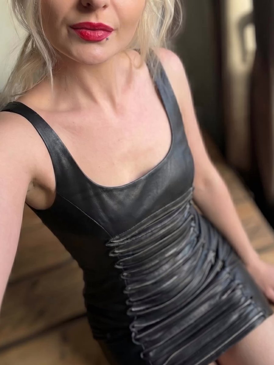 Lana tweet media