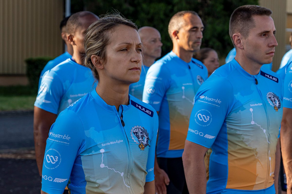 1er_RTP's tweet photo. Le Raid Neptune 2026 est lancé !

Les participants ont pris la direction de Sainte-Mère-Église sous les encouragements de l’ensemble du régiment, après une cérémonie sur la place d’armes du 1er RTP.

Cap sur Agen pour commencer les 1000km ! https://t.co/TsDk9jh6tE