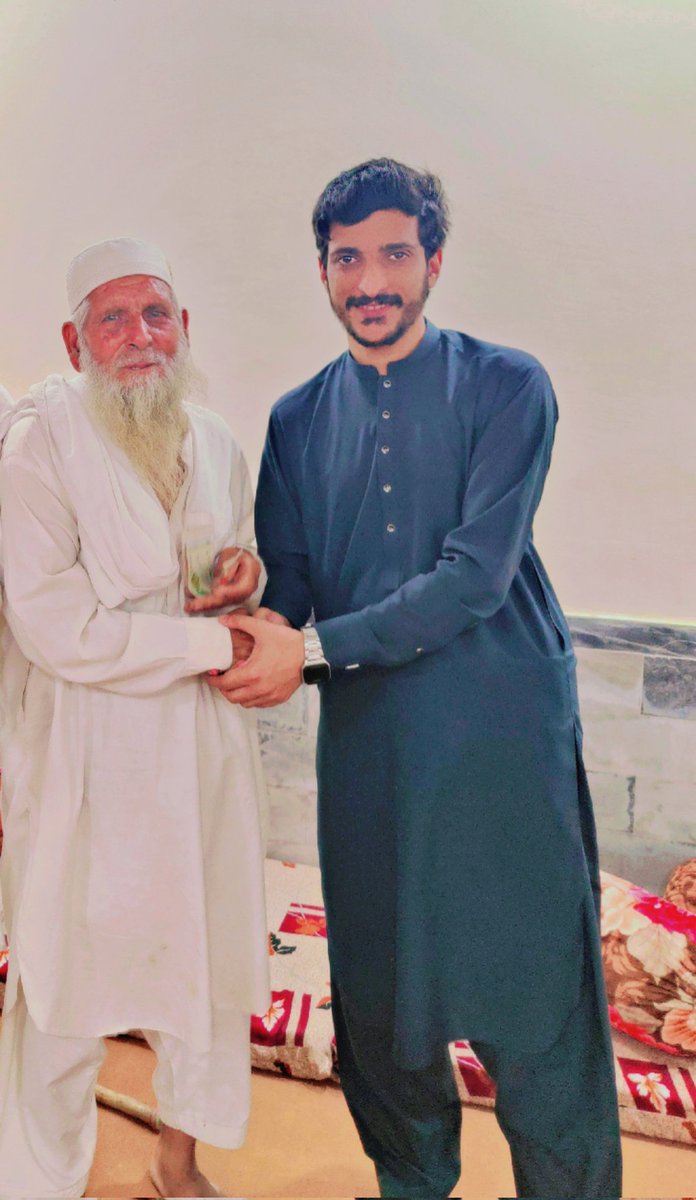 Hamza Khan tweet media