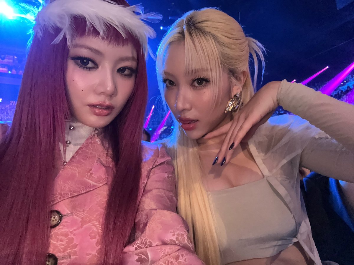 XG_FRANCE's tweet photo. ALPHAZ CLUB 📸┊27.05.26

#HINATA : 🖤AMAs💜
___
› 🌷
#XG #XGALX
#エックスジー
#XG #HYPNOTIZE
#XG_HYPNOTIZE
#XG_THECORE_核 https://t.co/CmUJUFarnG
