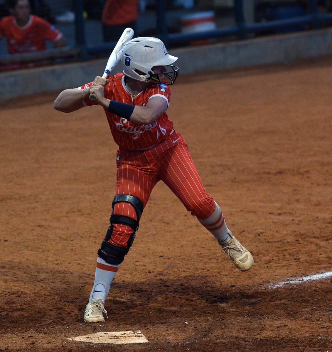 CN_Eagles's tweet photo. 🥎 "This season was all about change"

👀 In a year where her role shifted, @MacauleyBailey was still herself and earned CONSENSUS All-America honors earlier today ‼️

🤩 She looks back on this tremendous final chapter ⬇️

📽️ https://t.co/o0oicLucCA

#TalonsUp x @cnsball https://t.co/jxnfw8OA0Q
