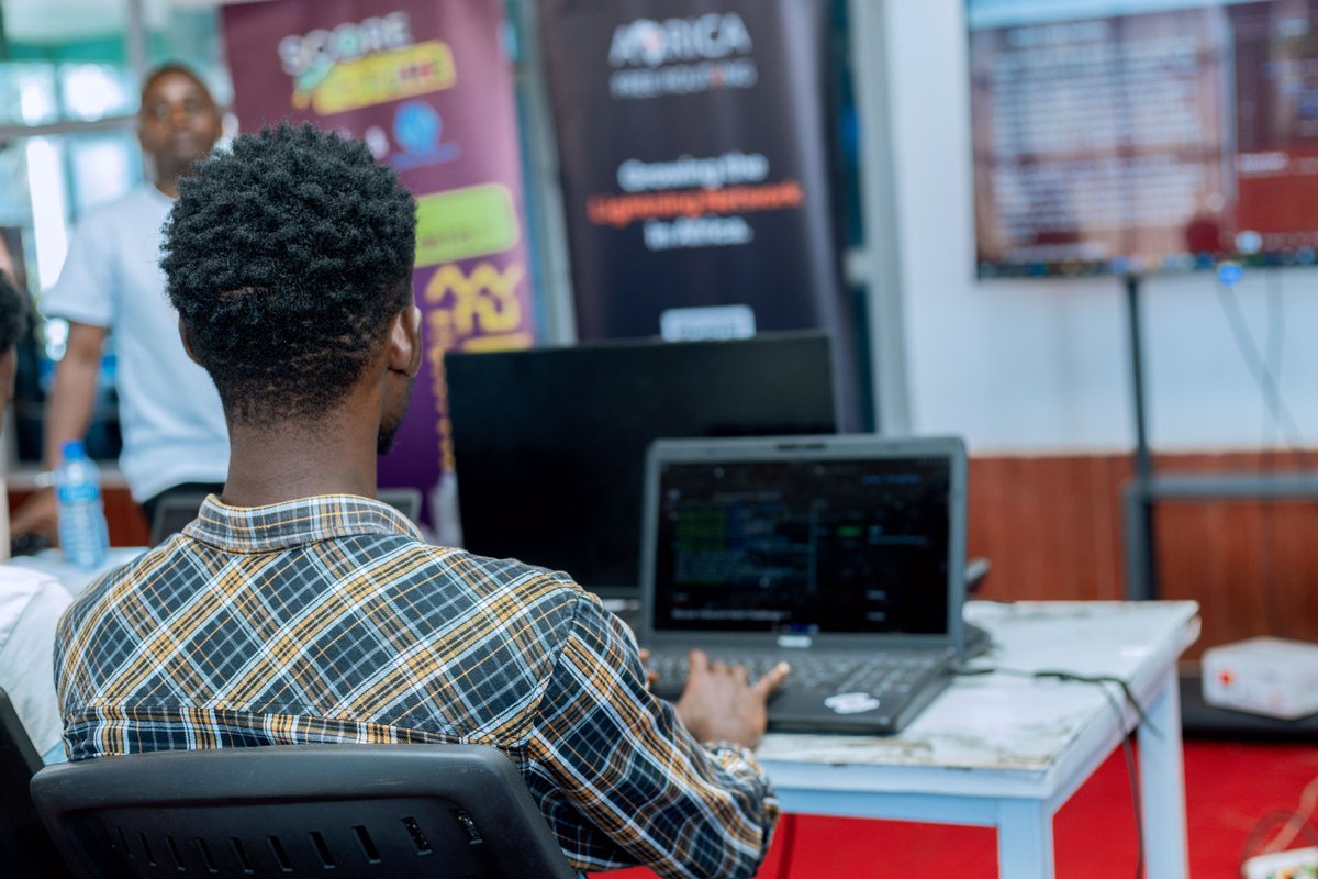 bitdevsgtga's tweet photo. Day 2 of the Lightning Development Bootcamp in Bujumbura!

Same energy, same enthusiasm, and an even stronger desire to learn, explore, and discover more about the Lightning ecosystem ⚡

Stay tuned for more on how the Bootcamp is progressing. 

@FreeRoutingAf / @Freeti_Bdi https://t.co/nwuHcmLK4S